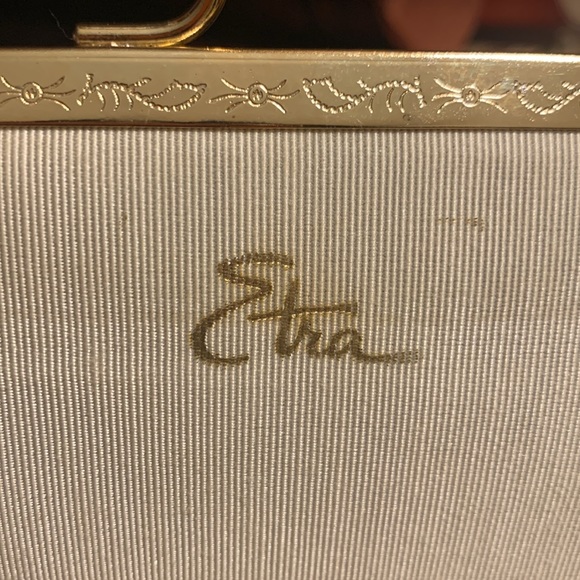 50’s 60’s VIBRANT LEMON LEATHERETTE YELLOW PURSE BAG CLUTCH,CHAIN HANDLE - Picture 6 of 16